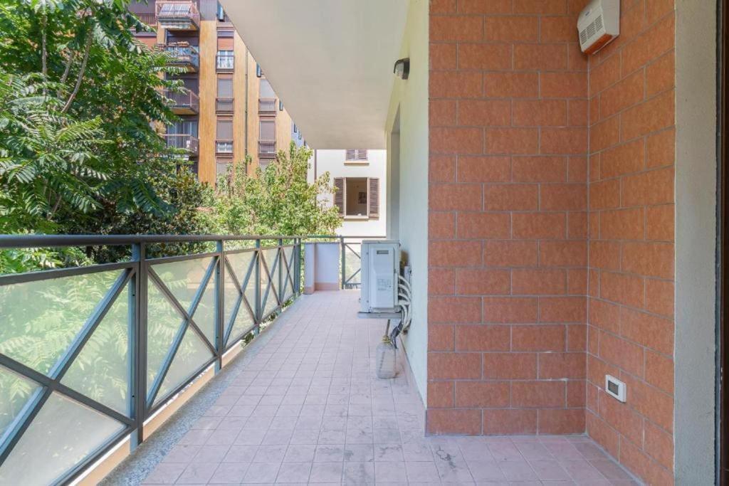 Apartmán Elegante A 500 Mt Da M4 Con Wifi E Ac Milán Exteriér fotografie